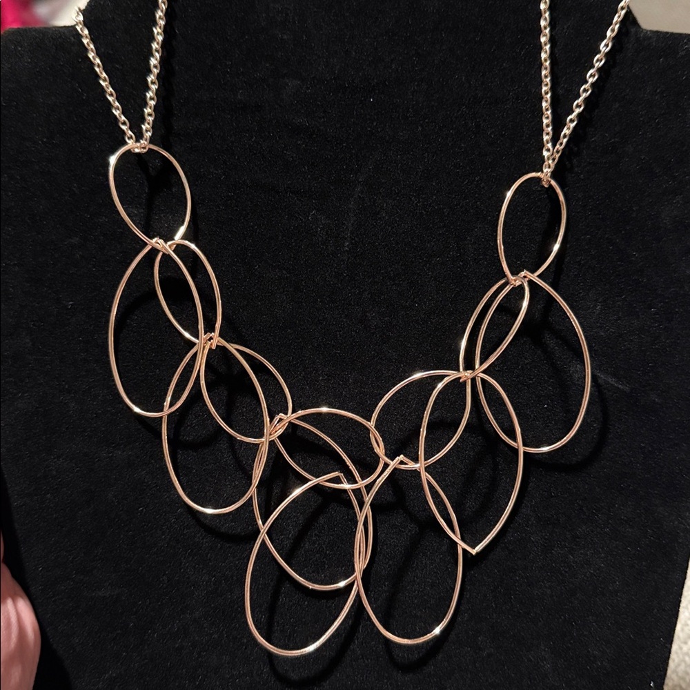 5/$25 Rose Gold Necklace New